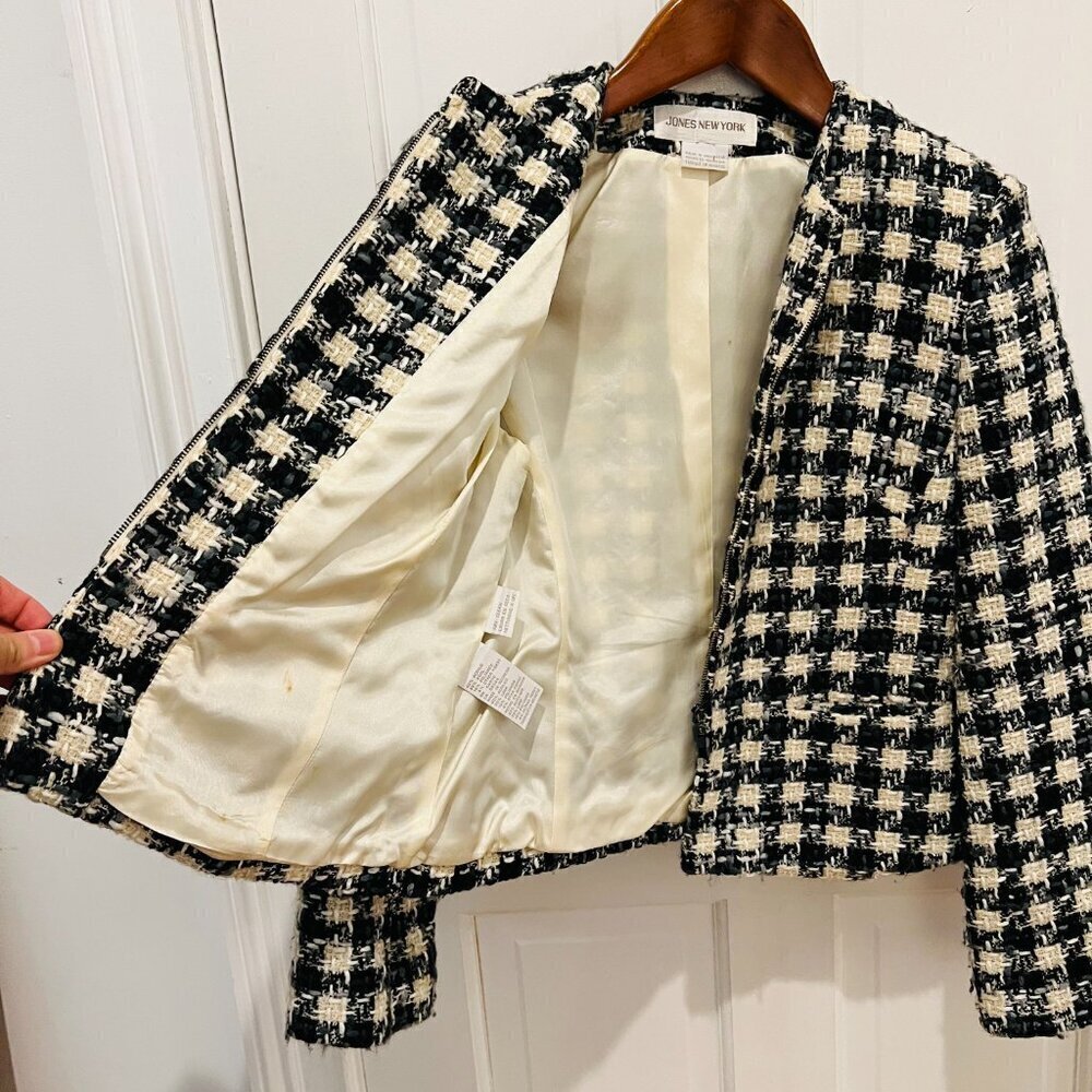 Vintage Jones New York La Petite Veste Noire Tweed Short Blazer Jacket Size 8 - Picture 16 of 16